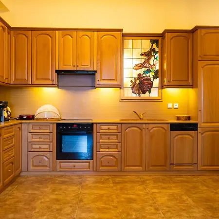 Maria υπέροχη στα μετέωρα * Kalambaka