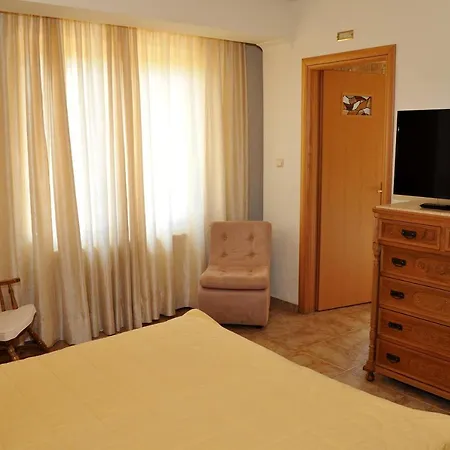 Villa The Waterfall Estate By Maria