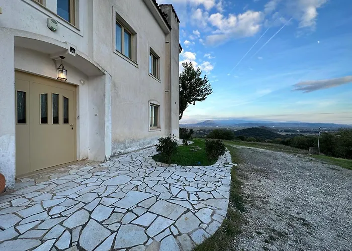 Villa The Waterfall Estate By Maria *