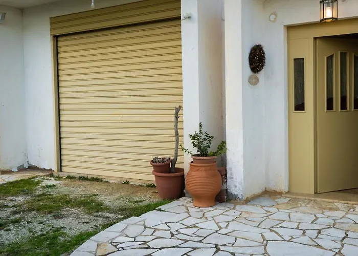 Villa The Waterfall Estate By Maria *