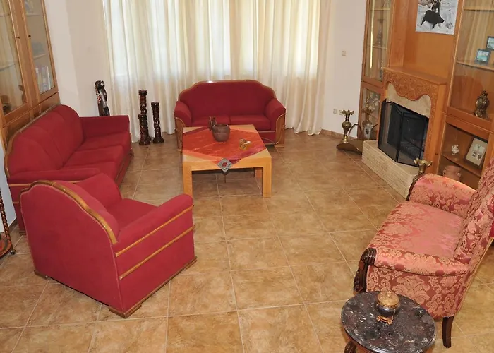 Villa The Waterfall Estate By Maria *