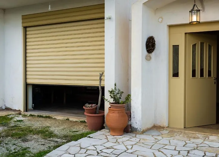 Villa The Waterfall Estate By Maria *