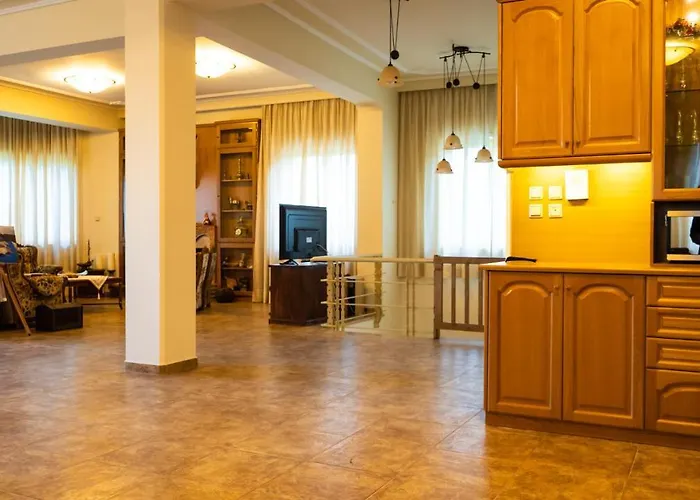 The Waterfall Estate By Maria *