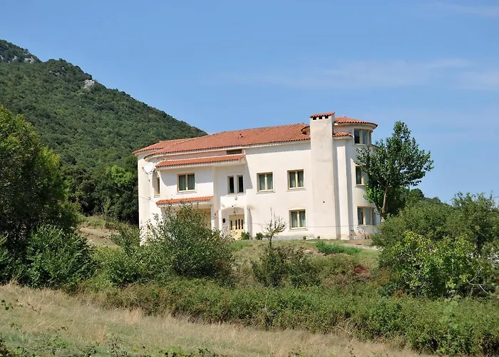 Villa The Waterfall Estate By Maria Kalambaka